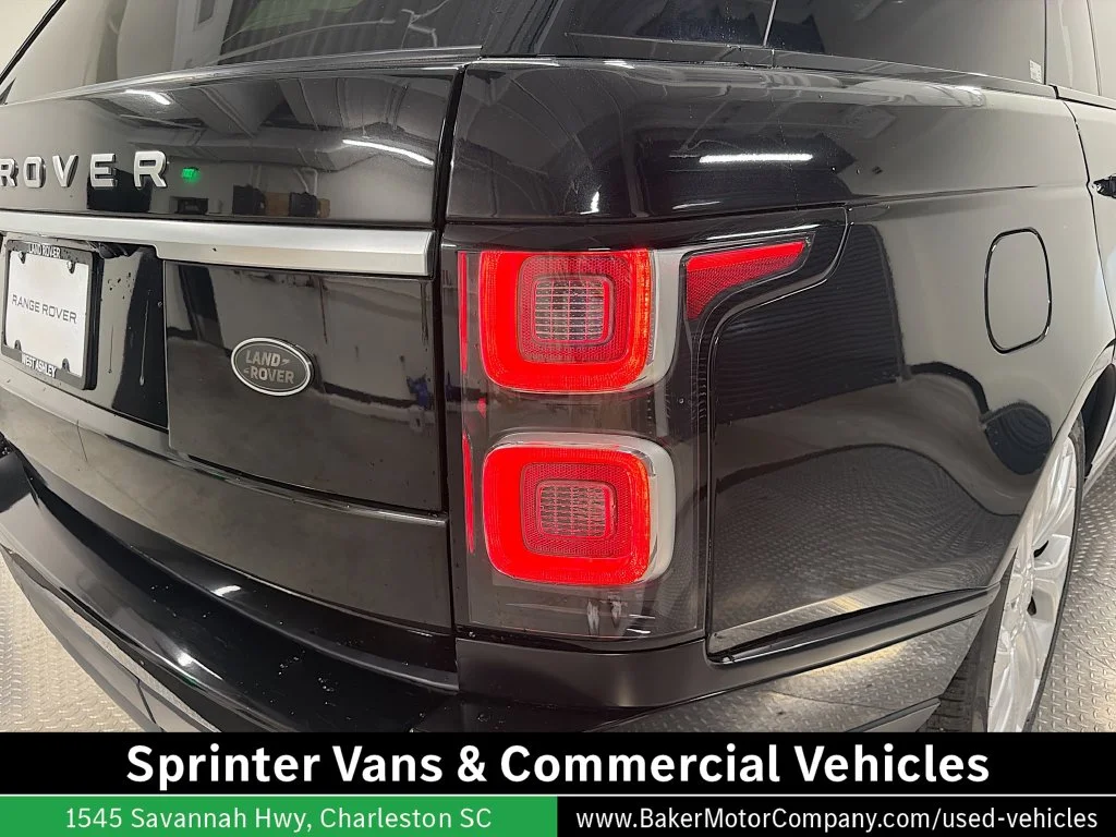 Used 2020 Santorini Black Metallic Land Rover HSE image 33