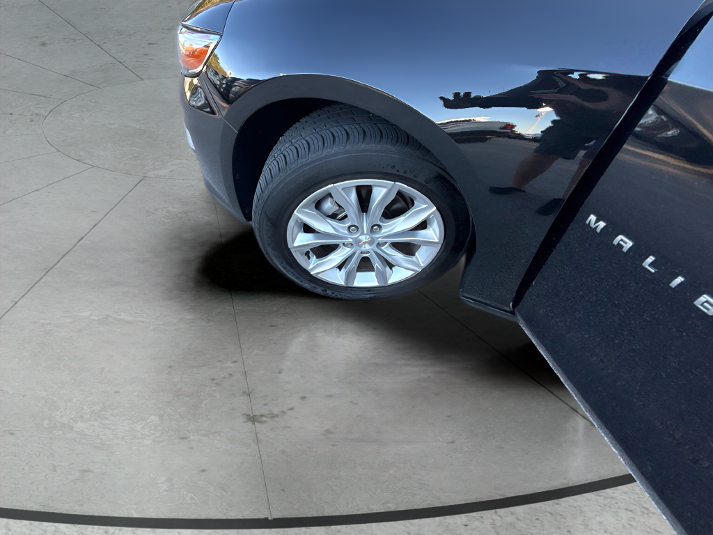 Used 2024 Black Chevrolet LT image 43