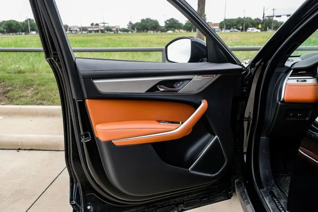 2026 Jaguar F-Pace R-Dynamic S - Photo 52