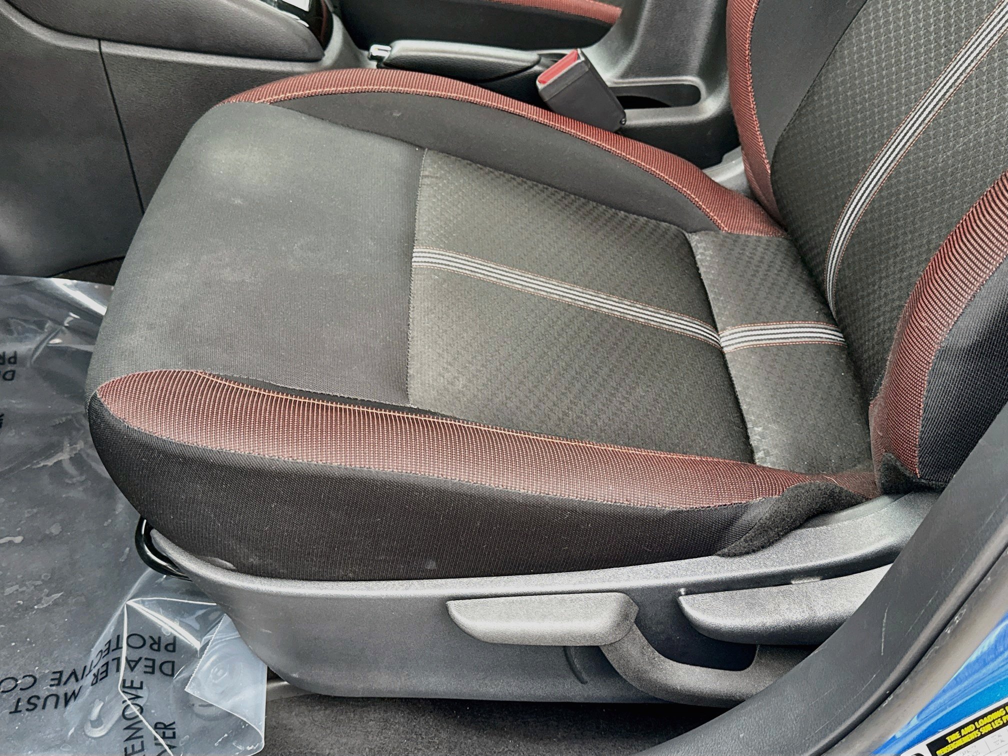 Used 2023 Electric Blue Metallic Nissan SR image 18