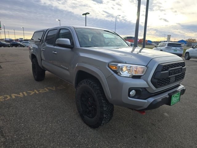 2021 Toyota Tacoma SR photo 4