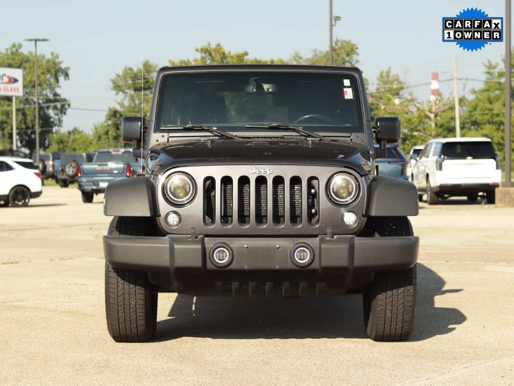 Used 2017 Gray Jeep Sport 4x4 image 2