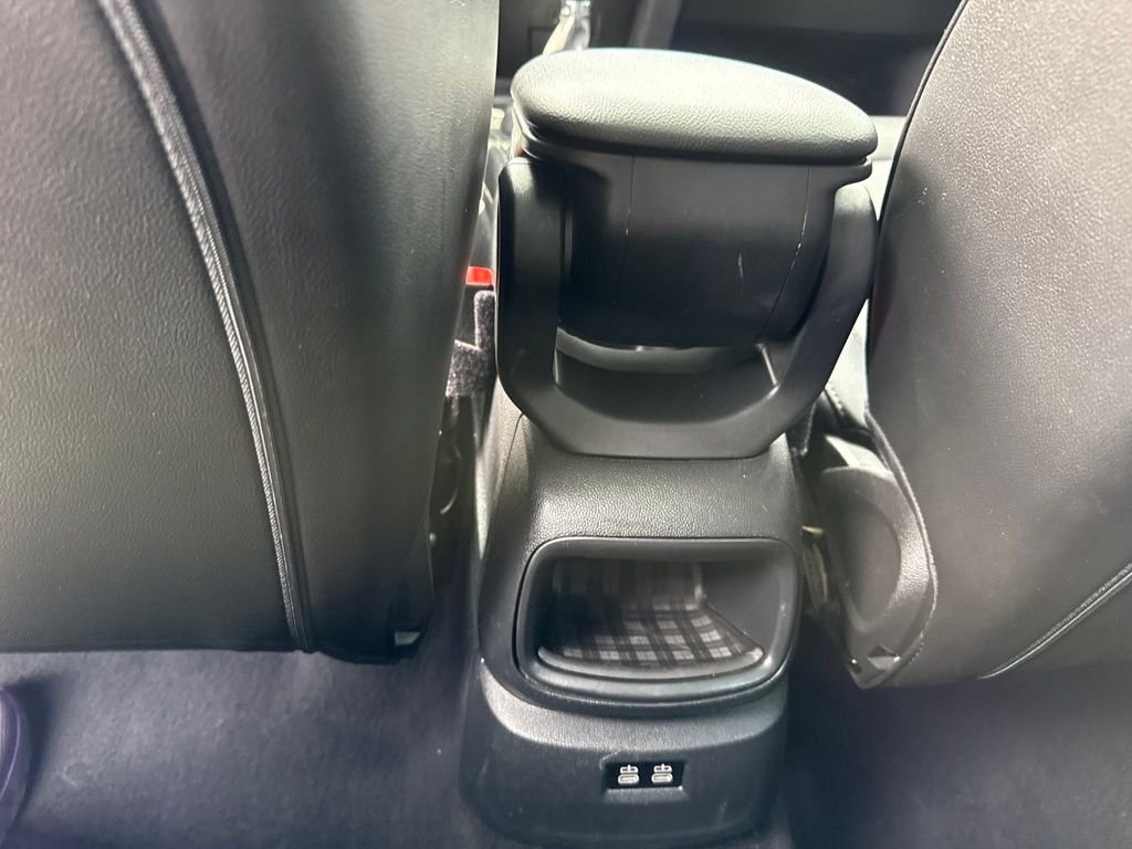 Used 2019 Light White MINI Classic image 10