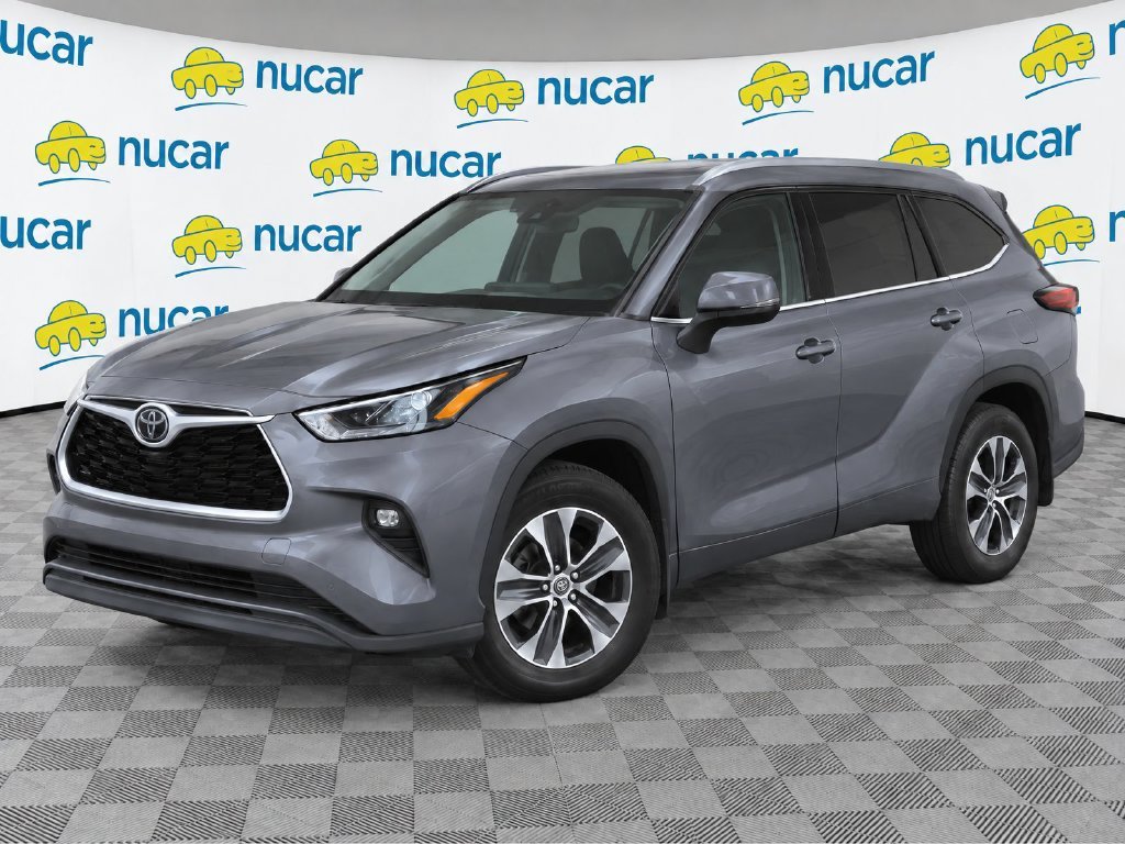 Used 2022 Gray Toyota XLE image 1