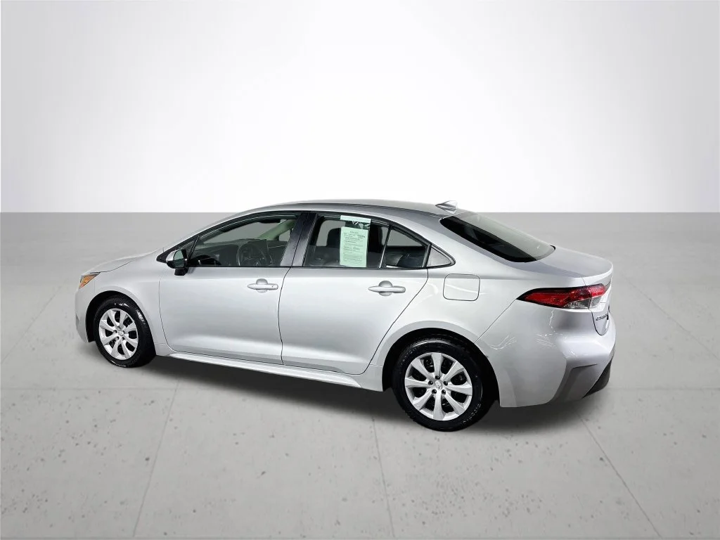 Used 2025 Silver Toyota LE image 8