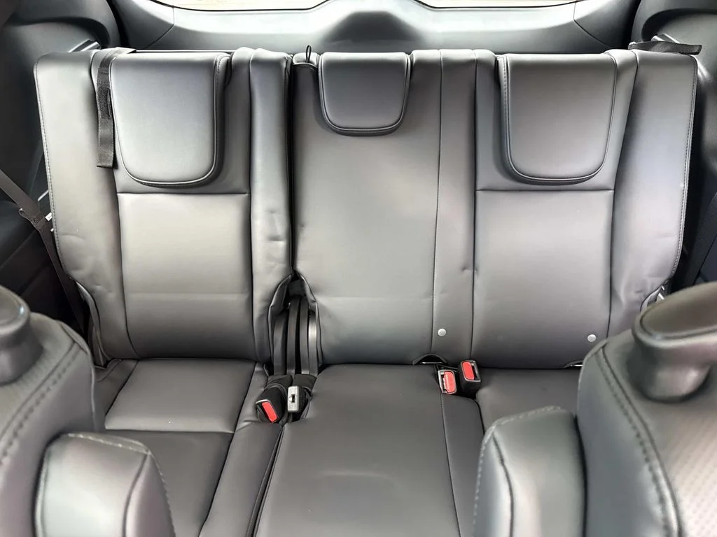 New 2026 ICE SILVER METALLIC Subaru Touring 7-Passenger image 16