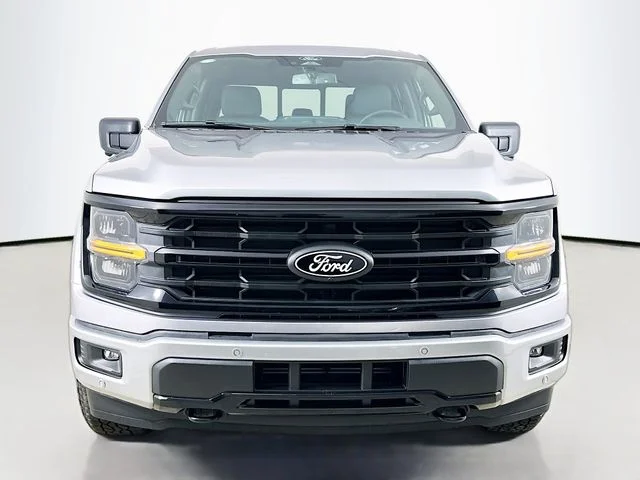 New 2026 Iconic Silver Metallic Ford XLT image 2