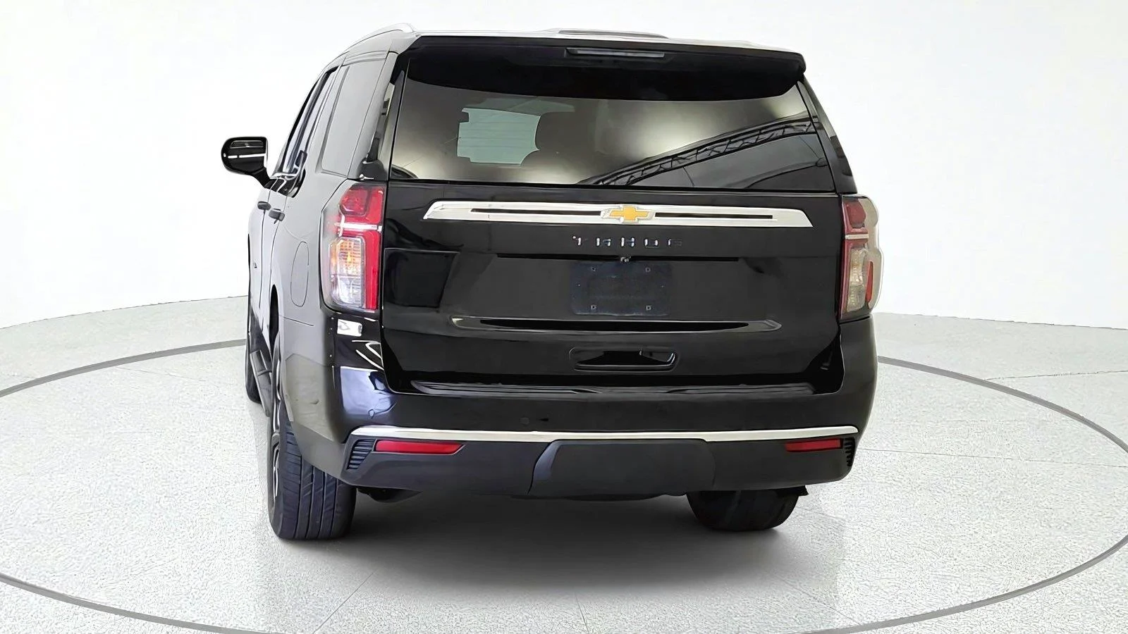 Used 2023 BLACK Chevrolet LS image 7