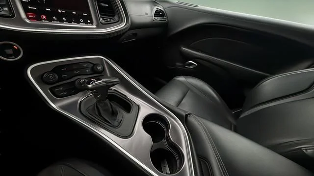 Used 2020 Red Dodge SXT image 14