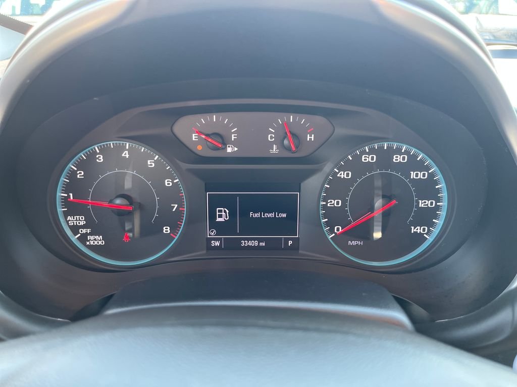 Used 2025 Gray Chevrolet LT image 15