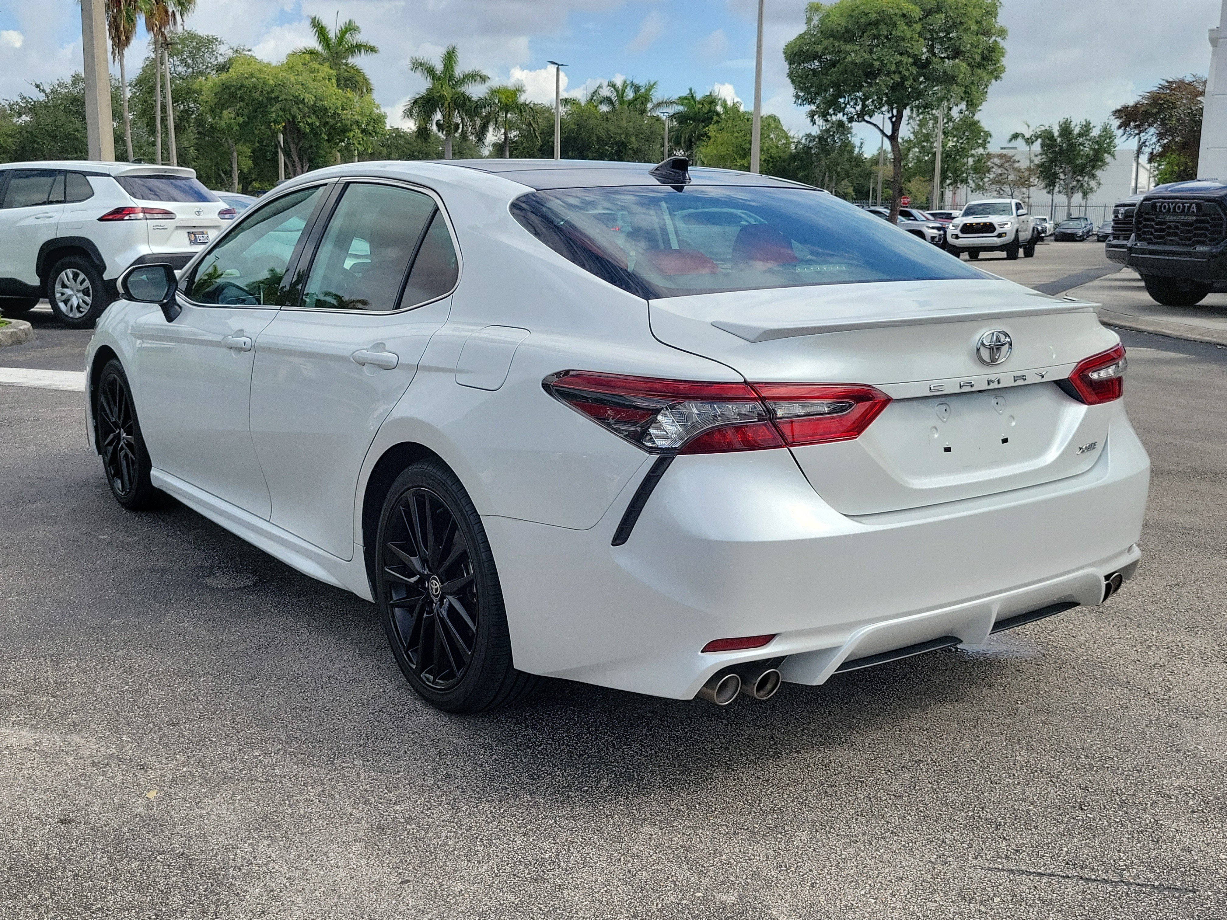 Used 2022 Pearl Toyota XSE image 7