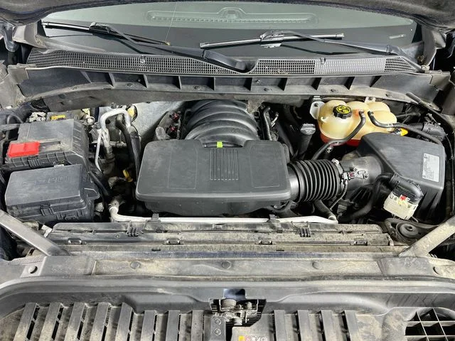 Used 2019 Blue Chevrolet RST image 27