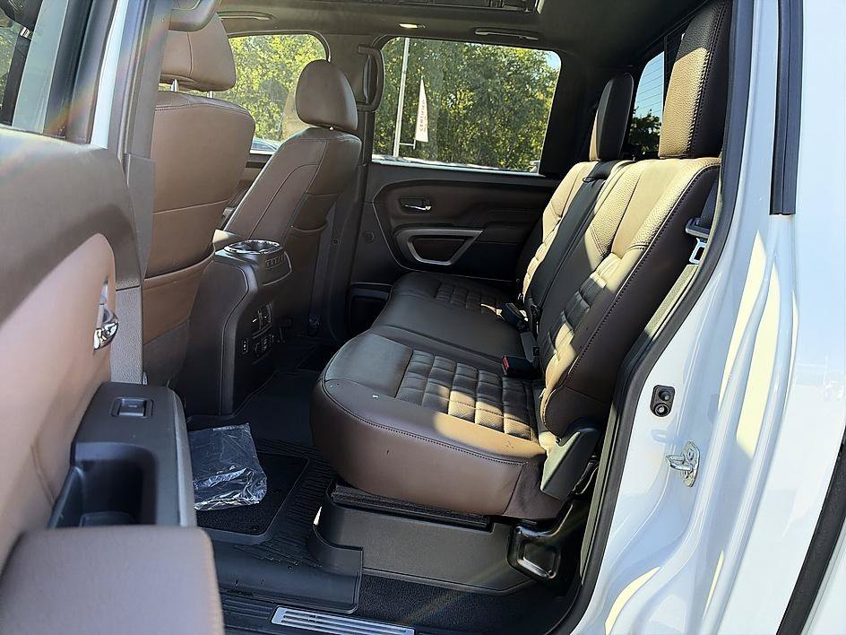Used 2022 Pearl White Tricoat Nissan Platinum Reserve image 15