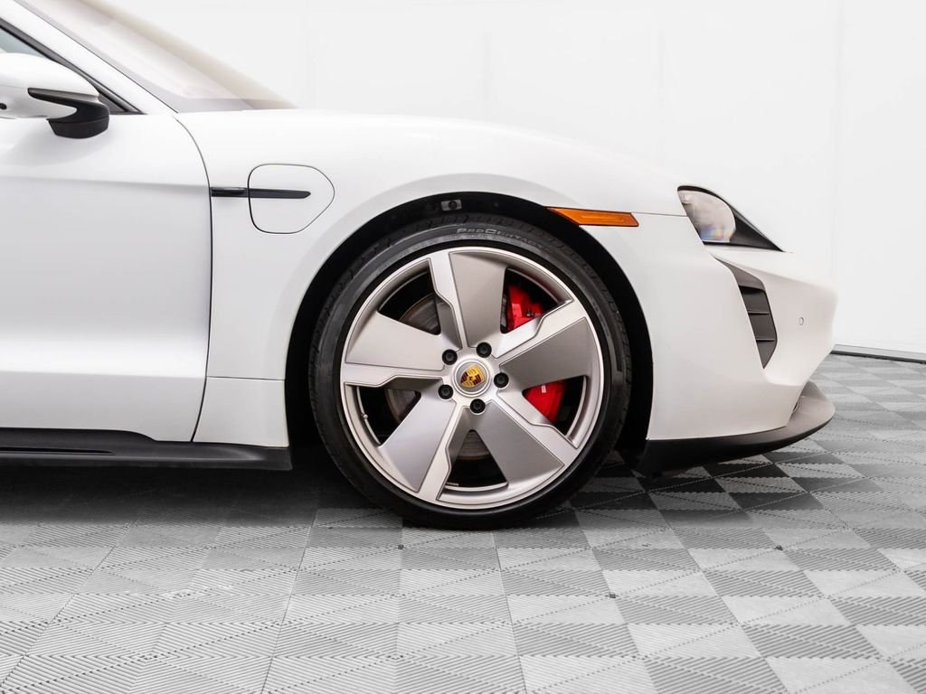 2023 Porsche Taycan GTS - Photo 34