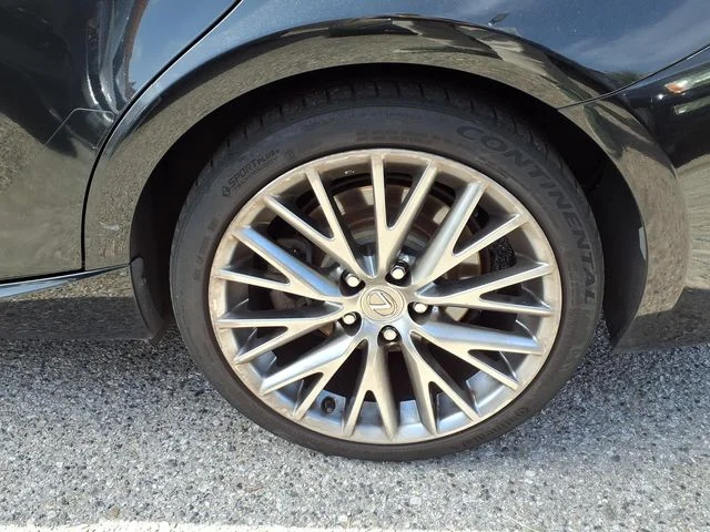 Used 2017 Black Lexus 200t image 23