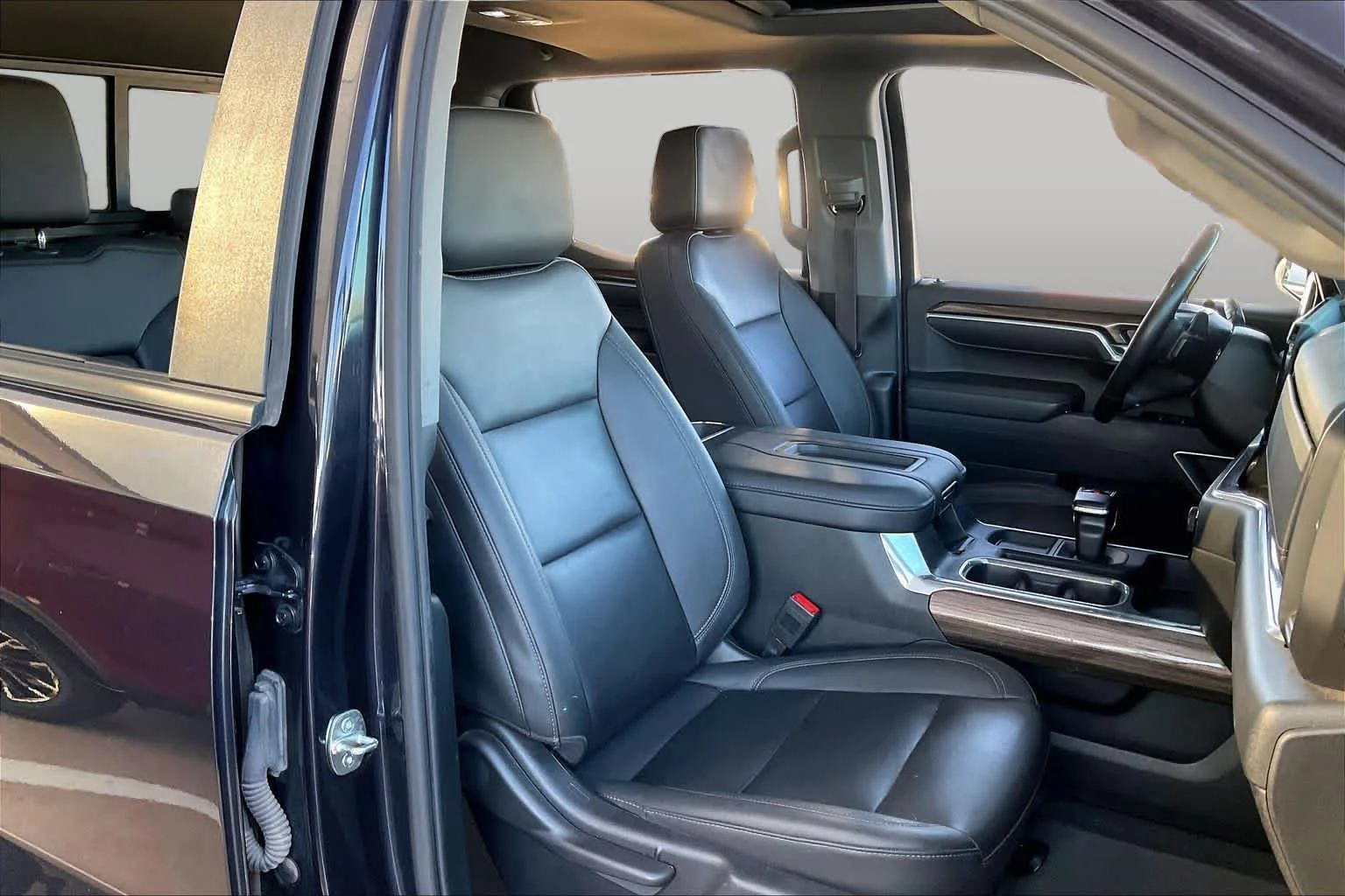 Used 2022 Dark Ash Metallic Chevrolet RST image 9