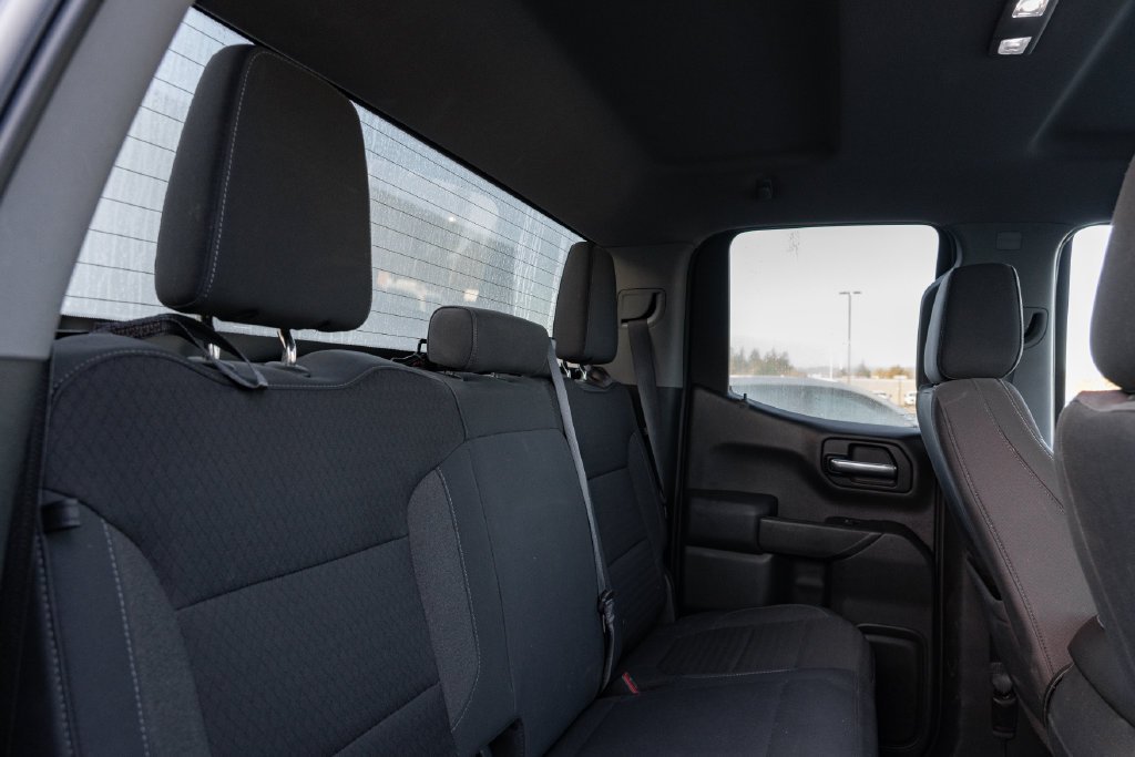 Used 2019 Blue Chevrolet LT image 26