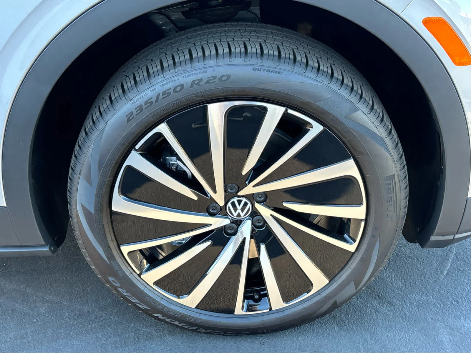 2025 Volkswagen ID.4 PRO - Photo 24