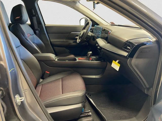 New 2026 Gray Nissan SR image 16