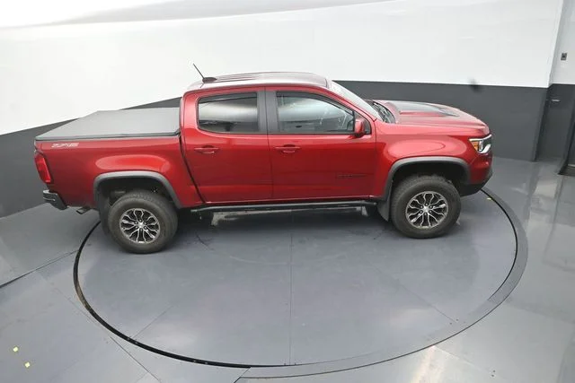 Used 2021 Red Chevrolet ZR2 image 30