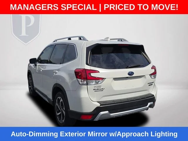 Used 2022 White Subaru Touring image 9