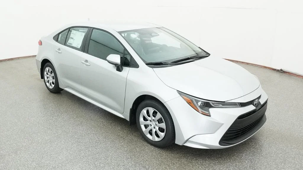 New 2026 Classic Silver Metallic Toyota LE image 22