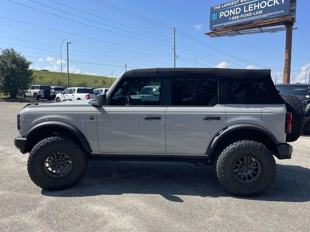 New 2026 White Ford Big Bend image 29