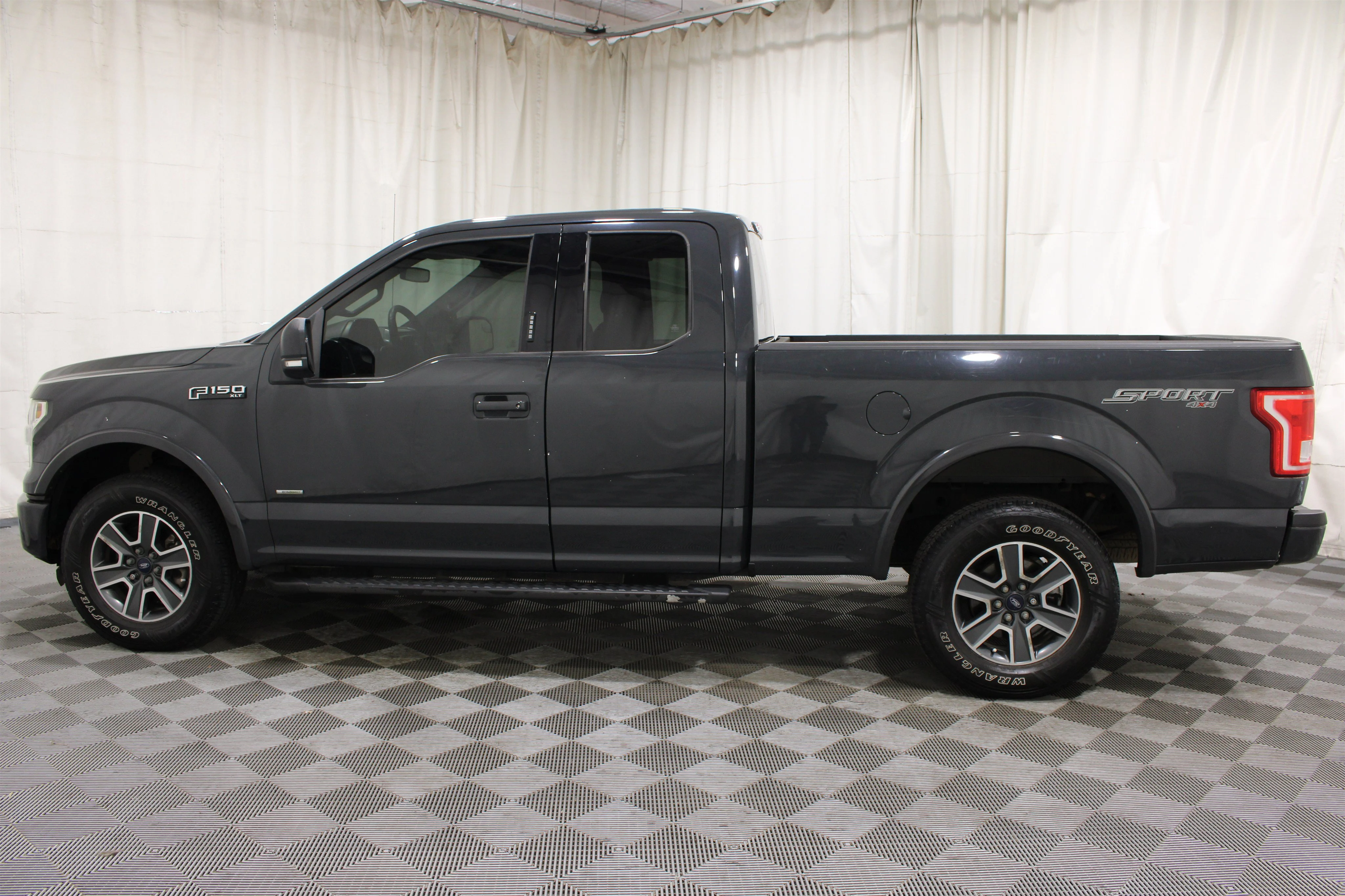 2016 Ford F-150 XLT - Photo 33