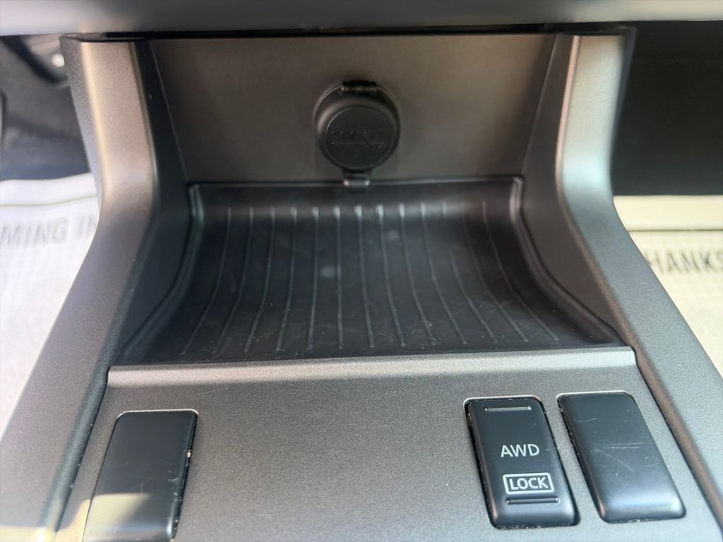 Used 2014 Midnight Nissan SV image 35