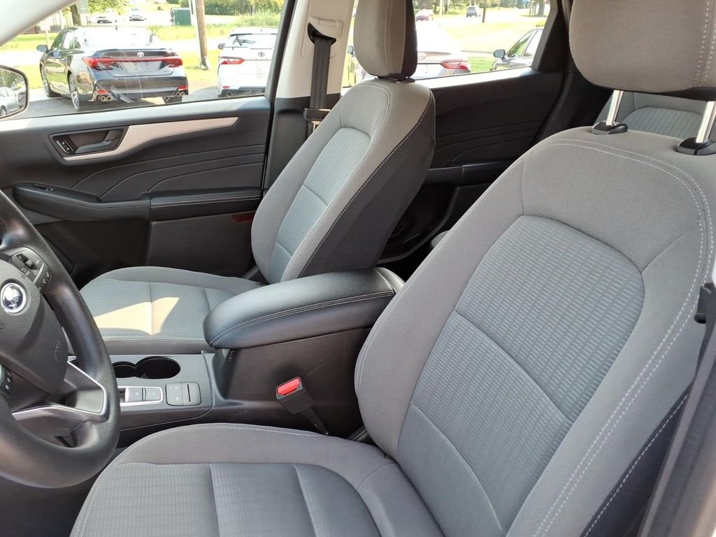 Used 2022 Oxford White Ford S image 9