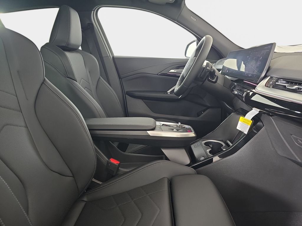 2026 BMW X2 28i - Photo 9