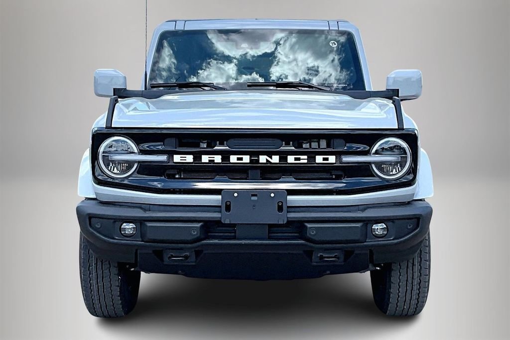 New 2026 Ford Bronco Outer Banks 4D Sport Utility