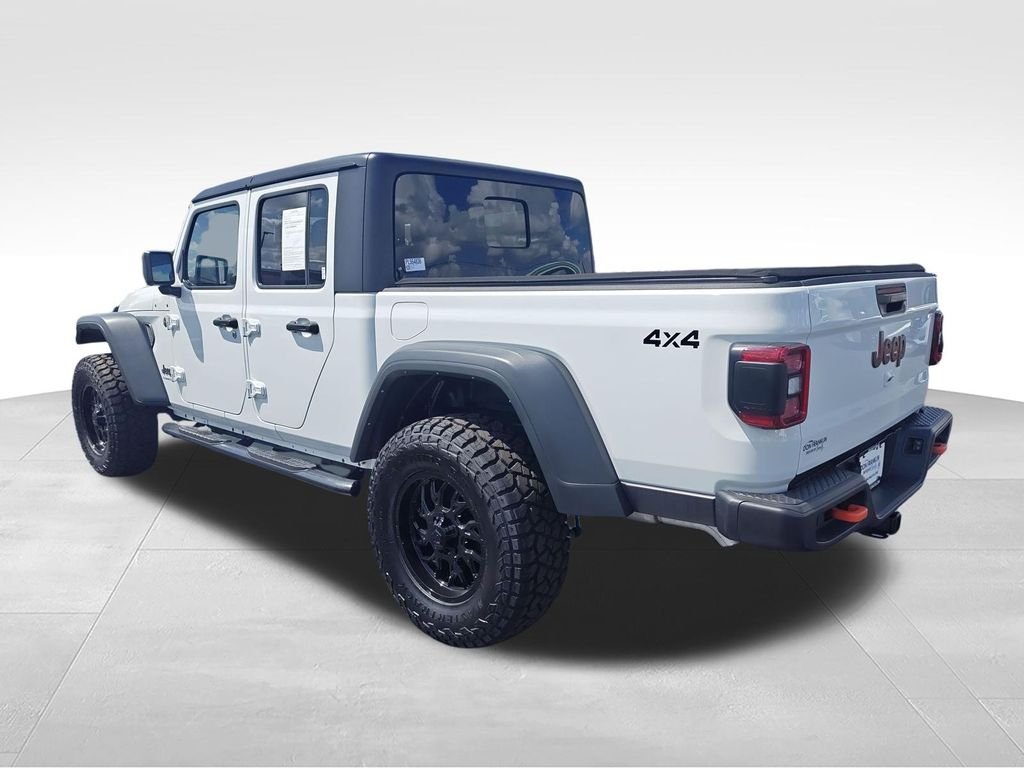 Used 2023 White Jeep Mojave image 3