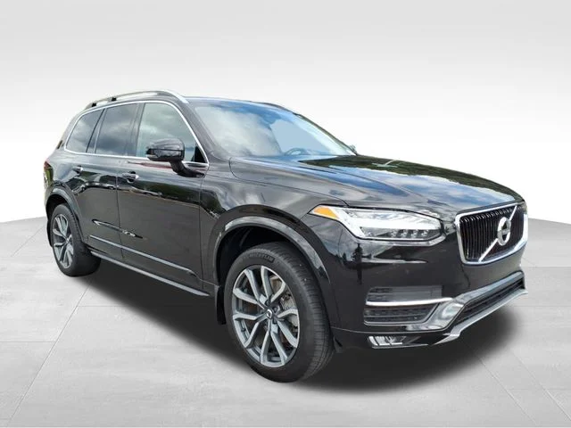 Used 2019 Black Volvo T5 Momentum image 15