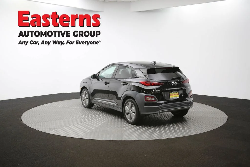 Used 2021 Black Hyundai Ultimate image 63