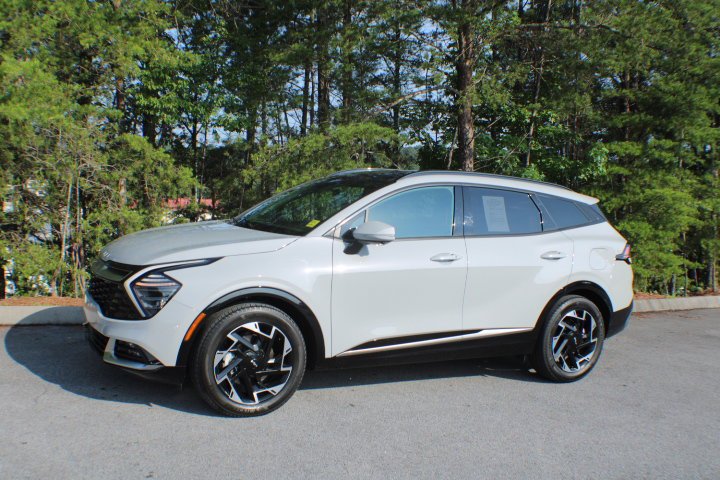 Used 2023 Wolf Gray Kia SX-Prestige image 4