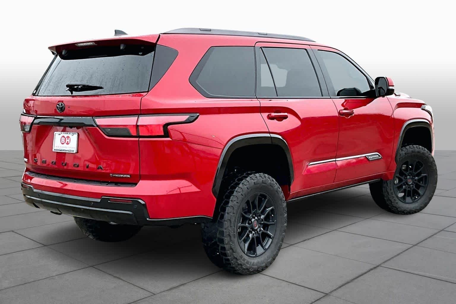 2025 Toyota Sequoia Platinum - Photo 13