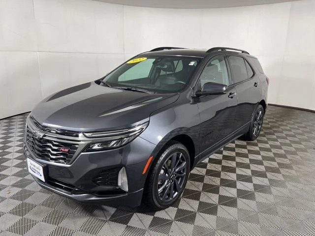 Used 2022 Iron Gray Chevrolet RS image 11