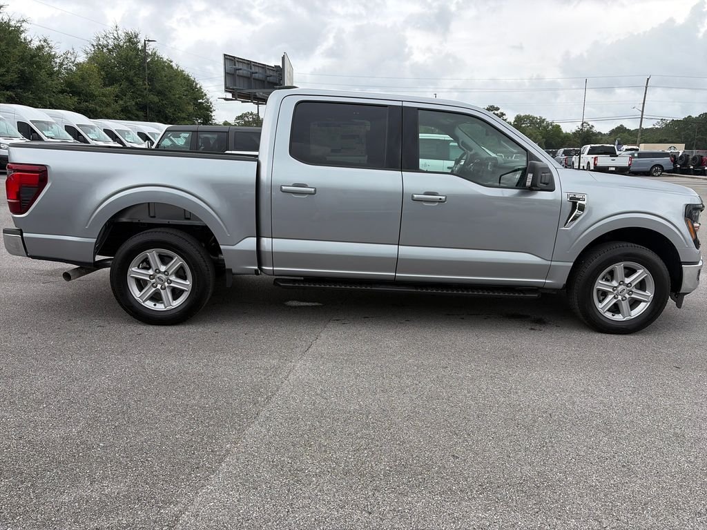 New 2026 Iconic Silver Metallic Ford XLT image 35