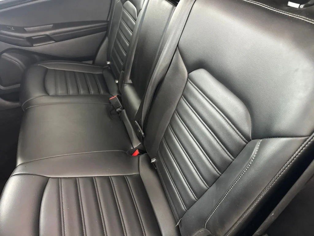 Used 2023 Gray Ford SEL image 27
