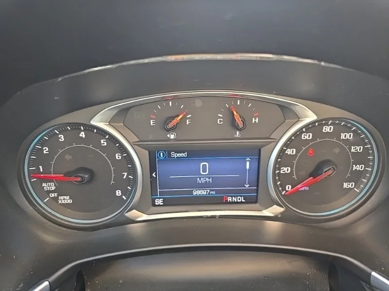 Used 2021 Silver Chevrolet LT image 14
