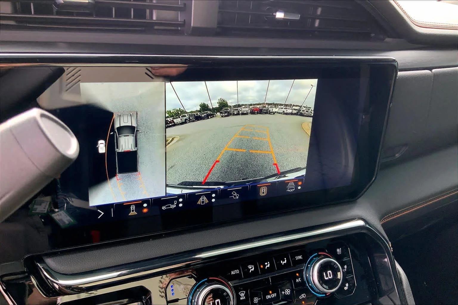 Used 2026 Sterling Metallic GMC AT4 image 28