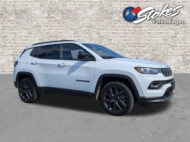 Used 2026 White Jeep Latitude image 2