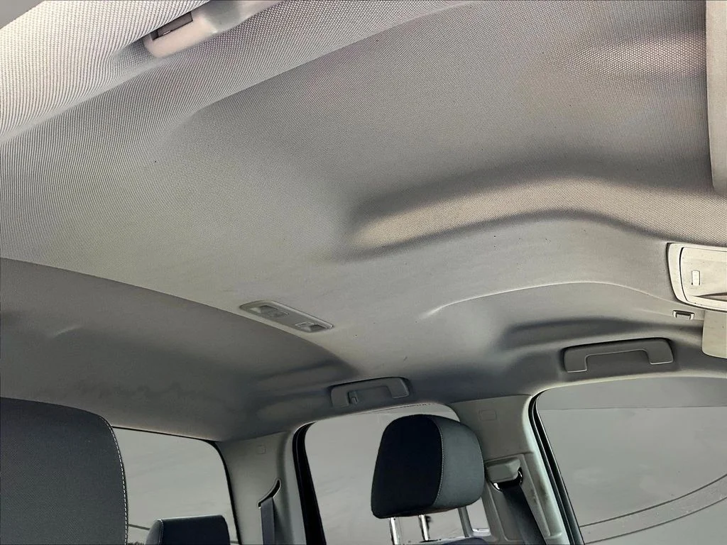 Used 2015 Black Chevrolet LT image 29