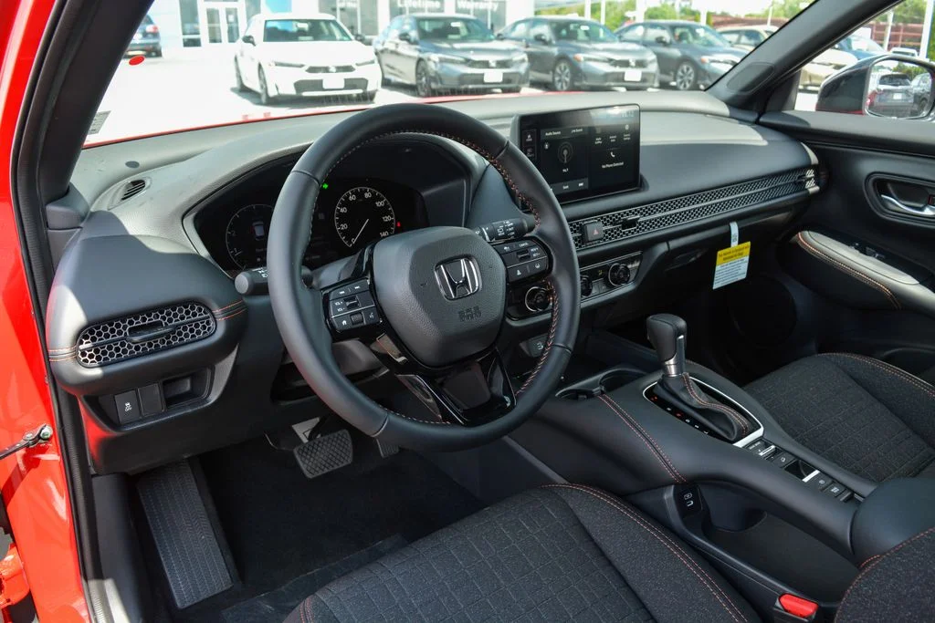 New 2026 Platinum White Pearl Honda AWD SPORT image 8