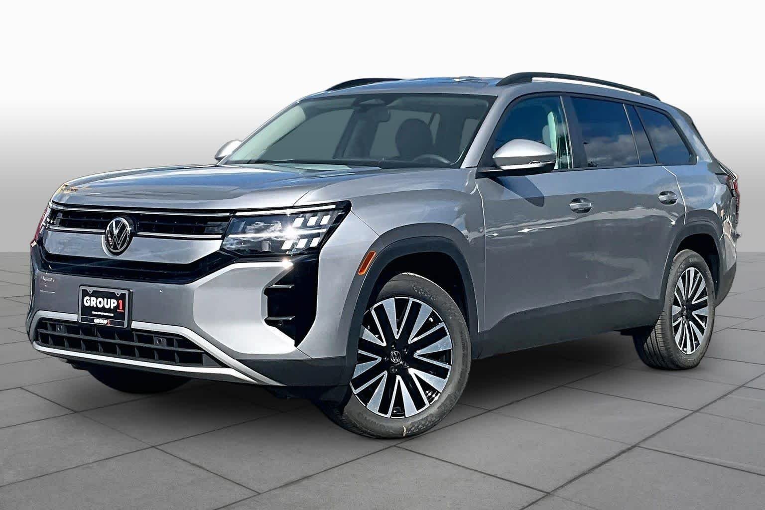 2027 Volkswagen Atlas 2.0T SE w/ Technology