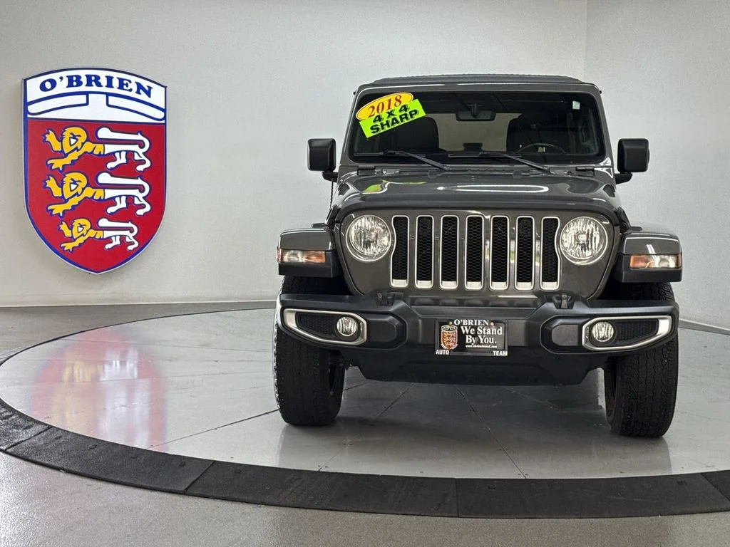 Used 2018 Gray Clearcoat Jeep Unlimited Sahara image 10