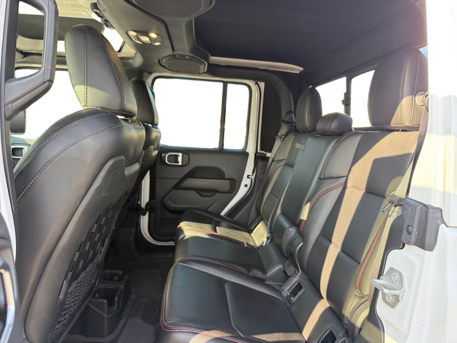 Used 2021 Bright White Clearcoat JEEP Rubicon image 16
