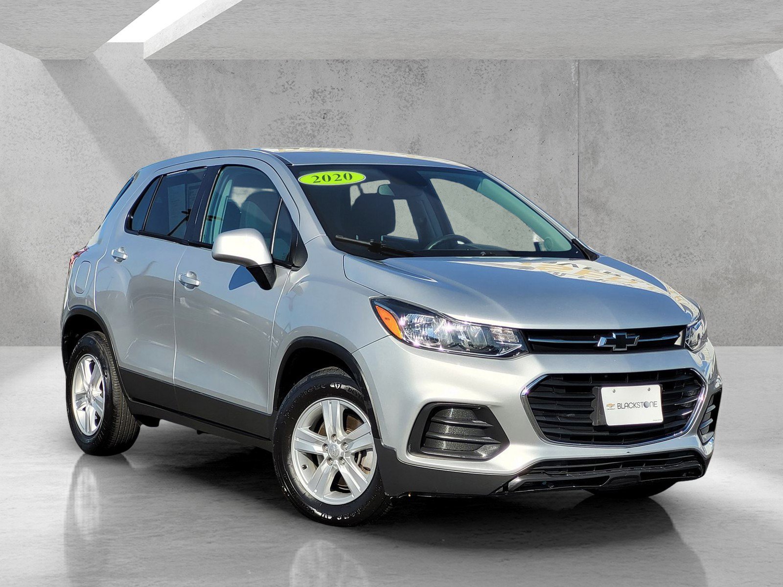 2020 Chevrolet Trax LS's photo