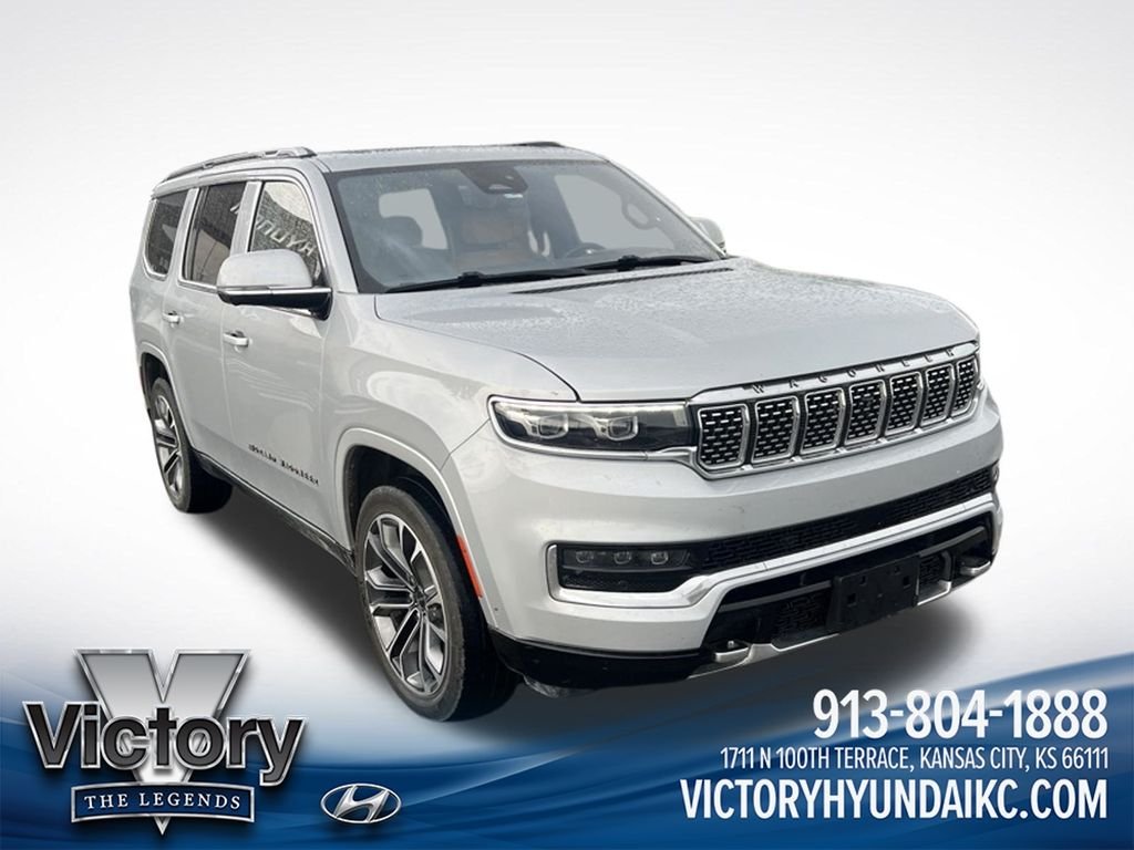 Used 2022 Silver Jeep Series III image 7